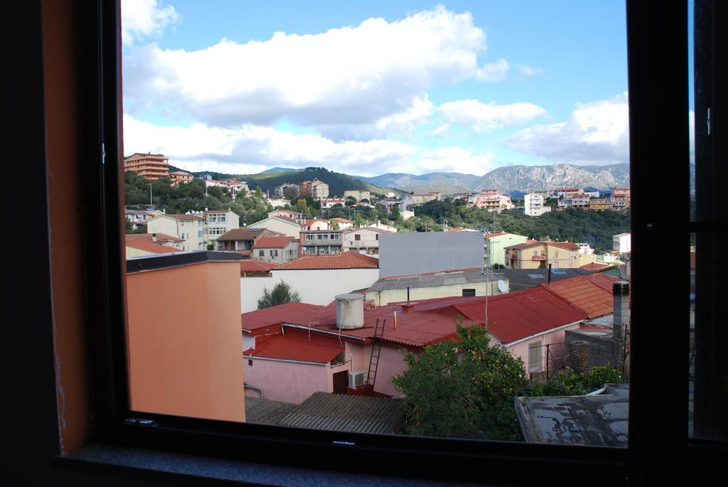 Alba Sarda Residence Iglesias Bagian luar foto