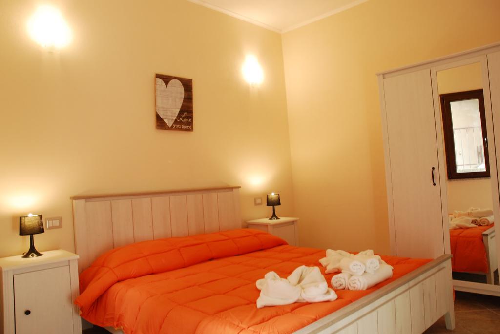 Alba Sarda Residence Iglesias Bagian luar foto